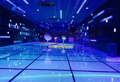 互動地磚屏LED顯示屏怎么那么火？看完這篇文章你就知道了！